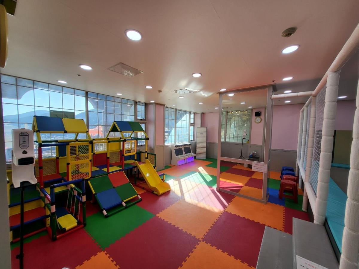 Home Fourest Resort Кодже Экстерьер фото